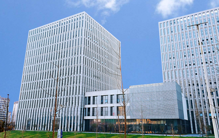 重庆楠晟网络科技：企业级系统搭建的架构设计与实践要点